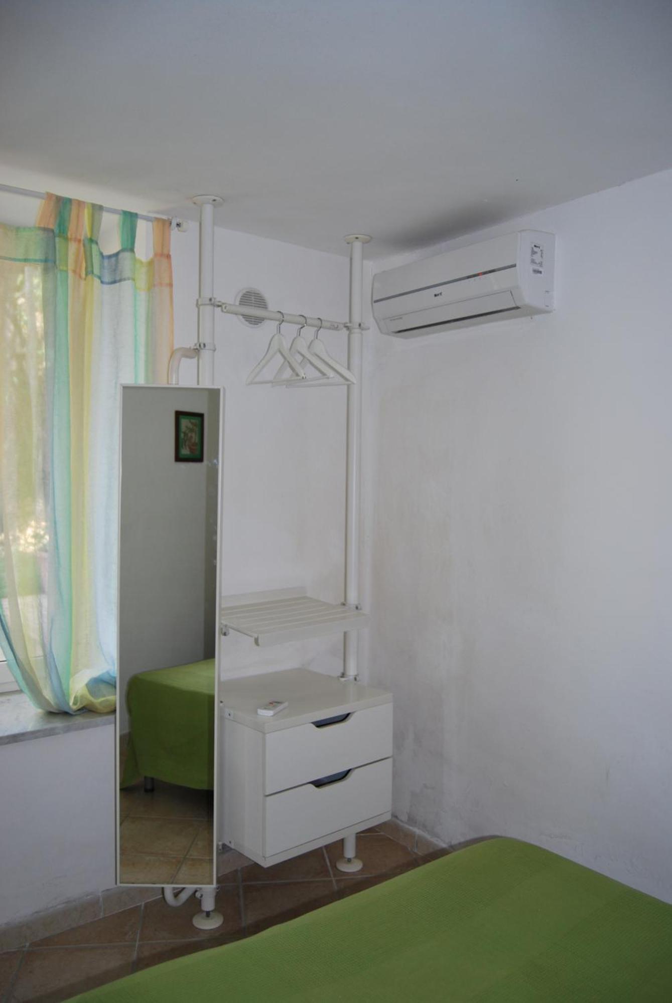 Sorrento Studios Lemons Hill Habitación foto